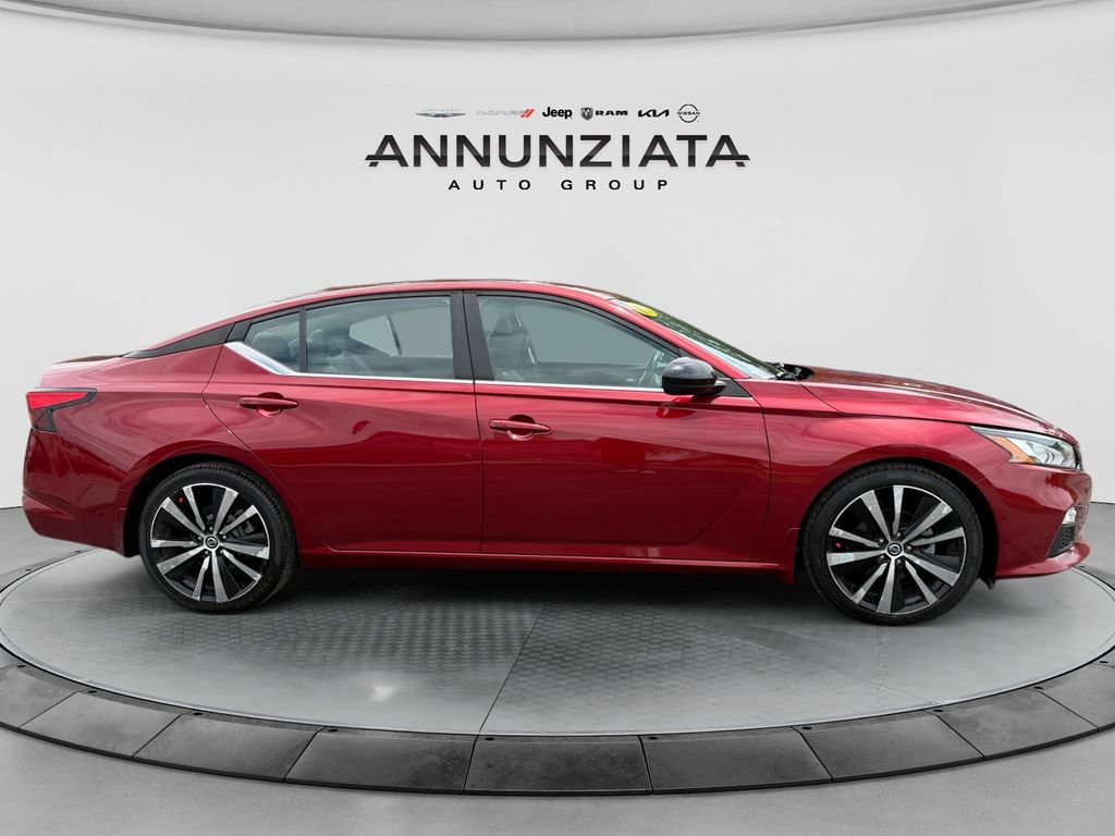 Used 2019 Nissan Altima 2.5 SR FWD image 6