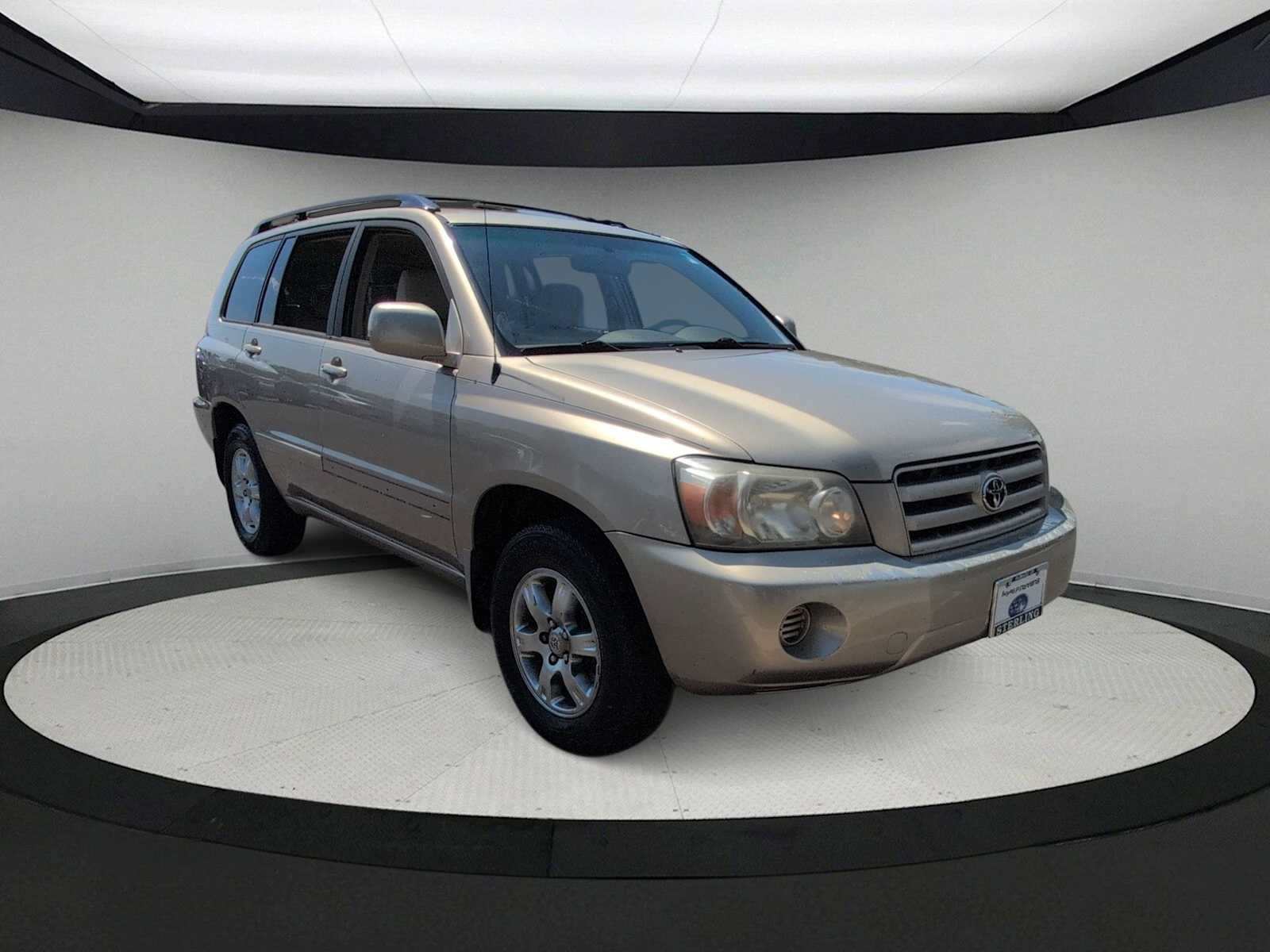 Used 2004 Toyota Highlander 2WD V6 image 2