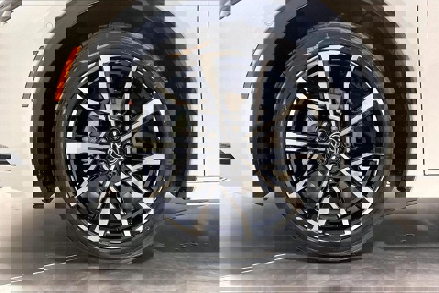 New 2026 Toyota Prius Plug-In Hybrid image 12