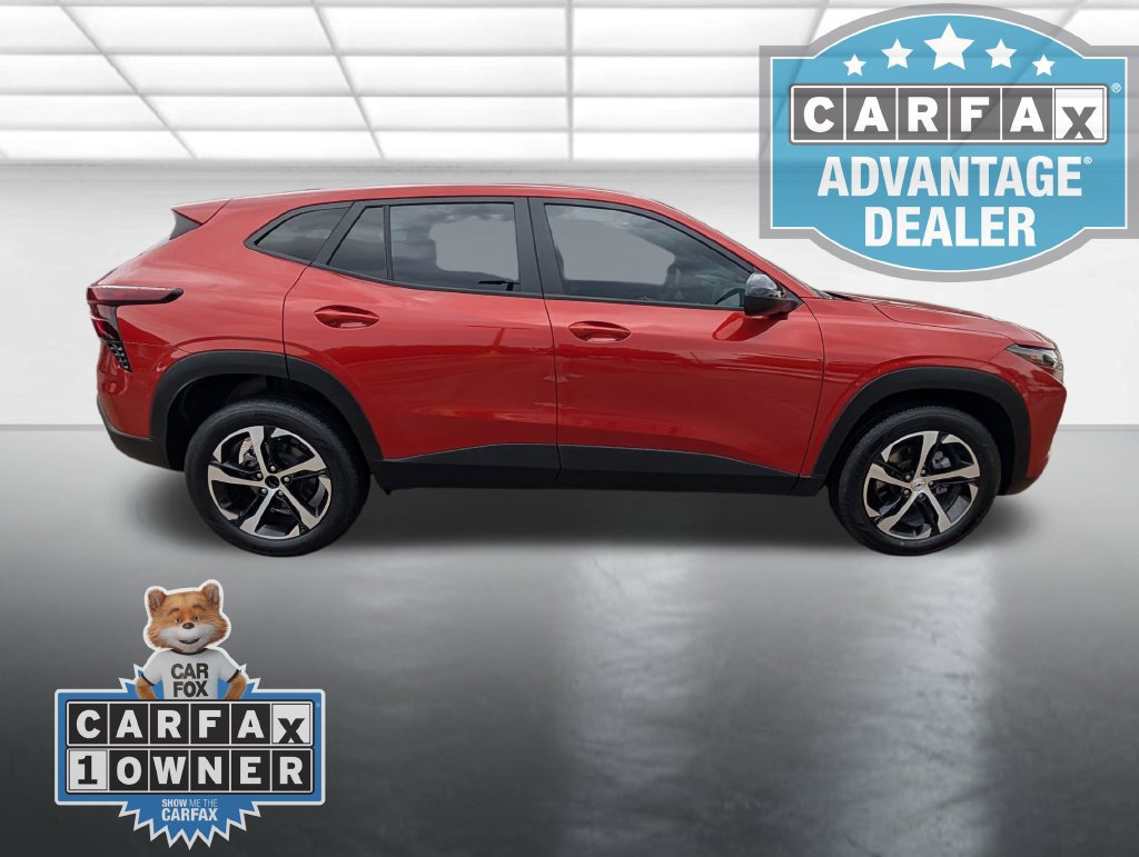 Used 2024 Chevrolet Trax RS w/ Driver Confidence Package FWD image 30