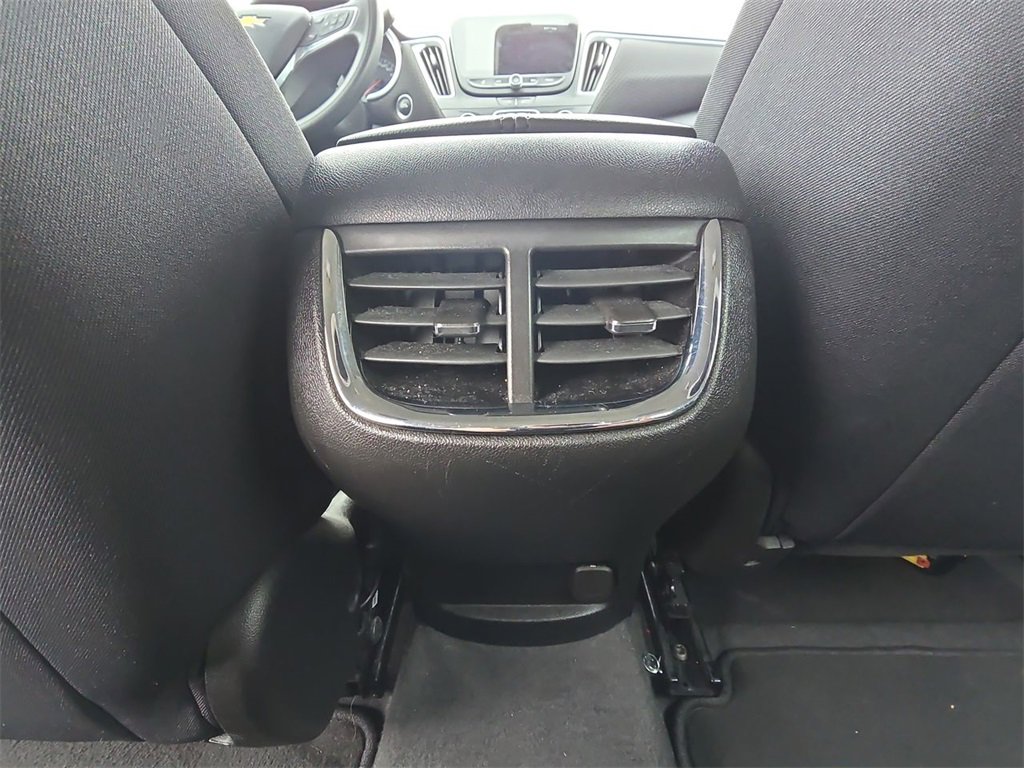 Used 2023 Chevrolet Malibu LT image 22