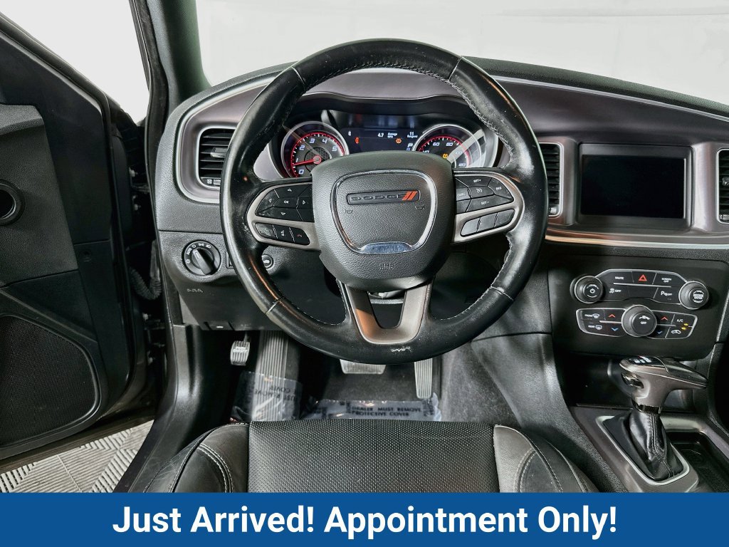 Used 2021 Dodge Charger SXT w/ Leather Interior Group RWD image 23