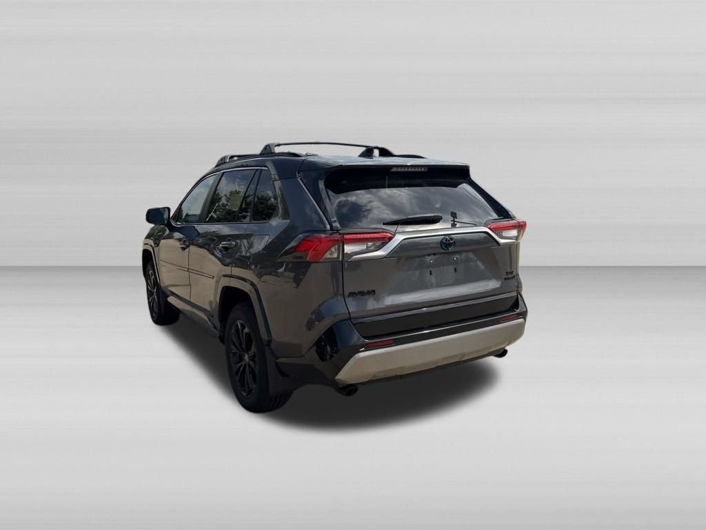 Used 2024 Toyota RAV4 XSE w/ Weather Package AWD/4WD image 7