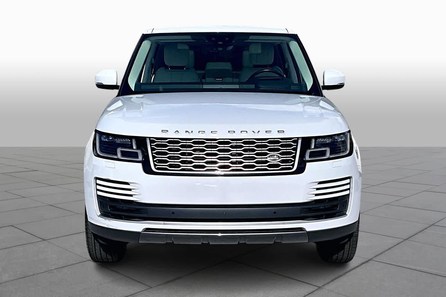 Used 2019 Land Rover Range Rover HSE AWD/4WD image 4