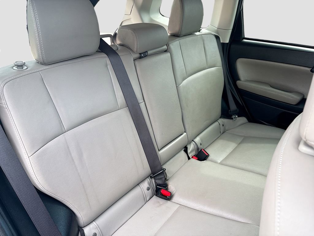 Used 2015 Subaru Forester 2.5i Limited AWD/4WD image 28