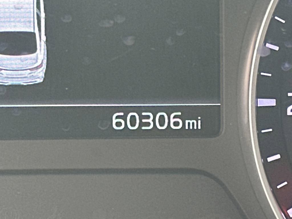 Used 2023 Kia Forte LXS w/ LXS Technology Package image 28