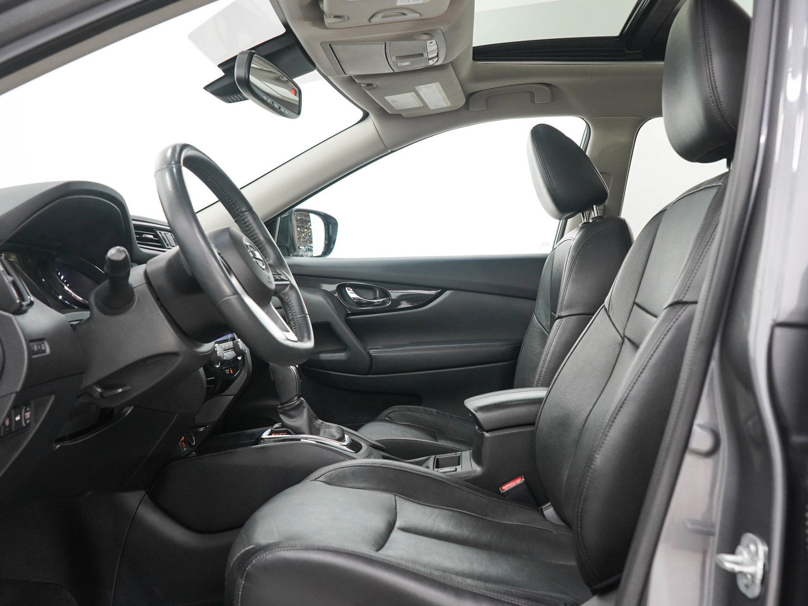 Used 2017 Nissan Rogue SL w/ SL Premium Package FWD image 23