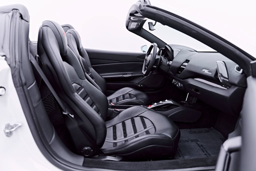 Used 2019 Ferrari 488 Spider RWD image 47