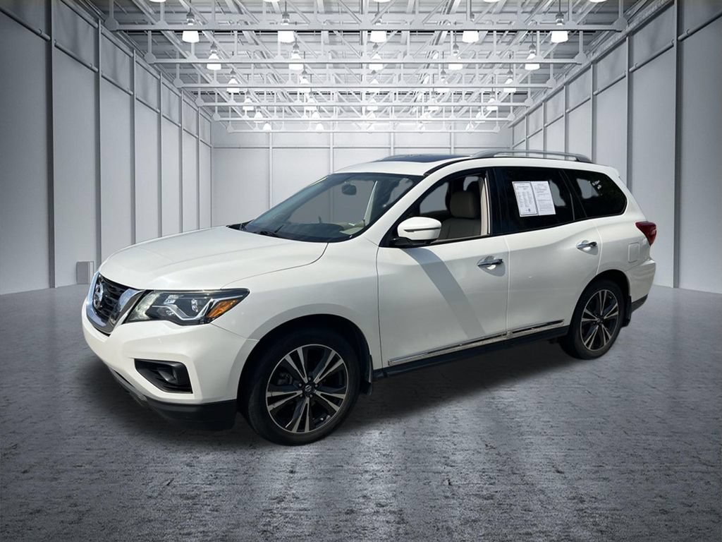 Used 2017 Nissan Pathfinder Platinum FWD image 6