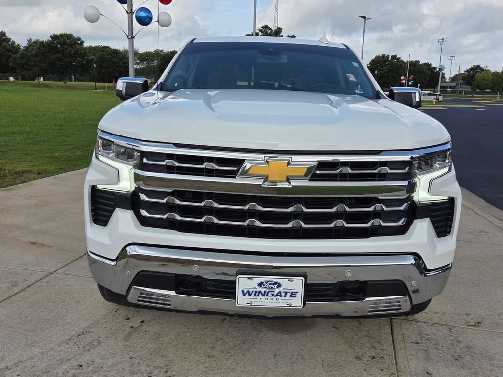 Used 2024 Chevrolet Silverado 1500 LTZ AWD/4WD image 19