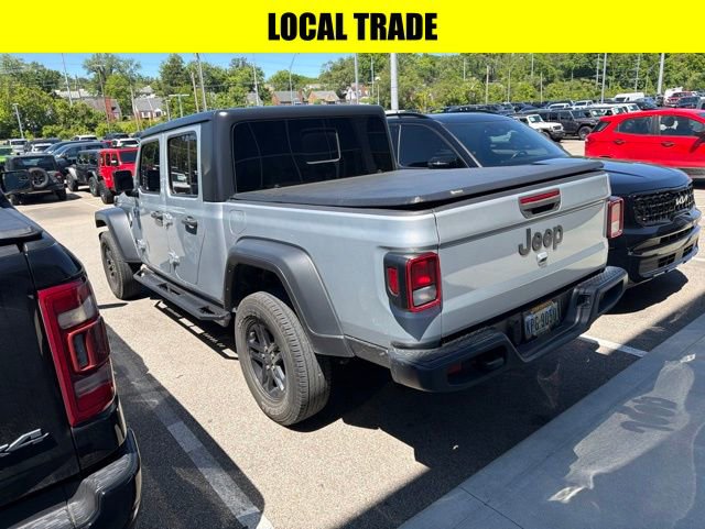 Used 2023 Jeep Gladiator Sport AWD/4WD image 4