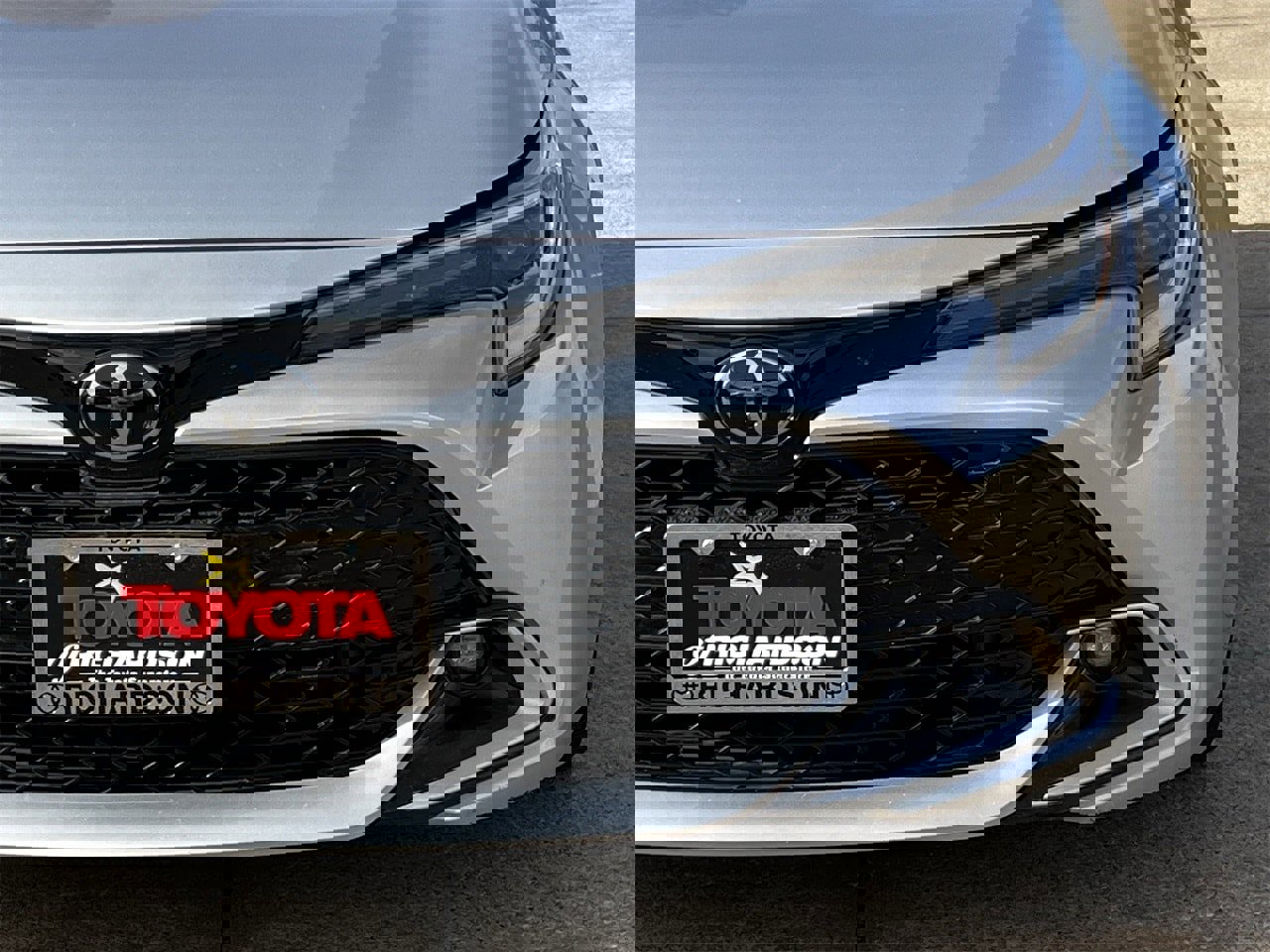 Used 2023 Toyota Corolla XSE image 8