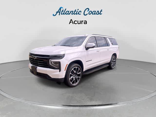 Used 2025 Chevrolet Suburban RST w/ RST Capability Package AWD/4WD image 4
