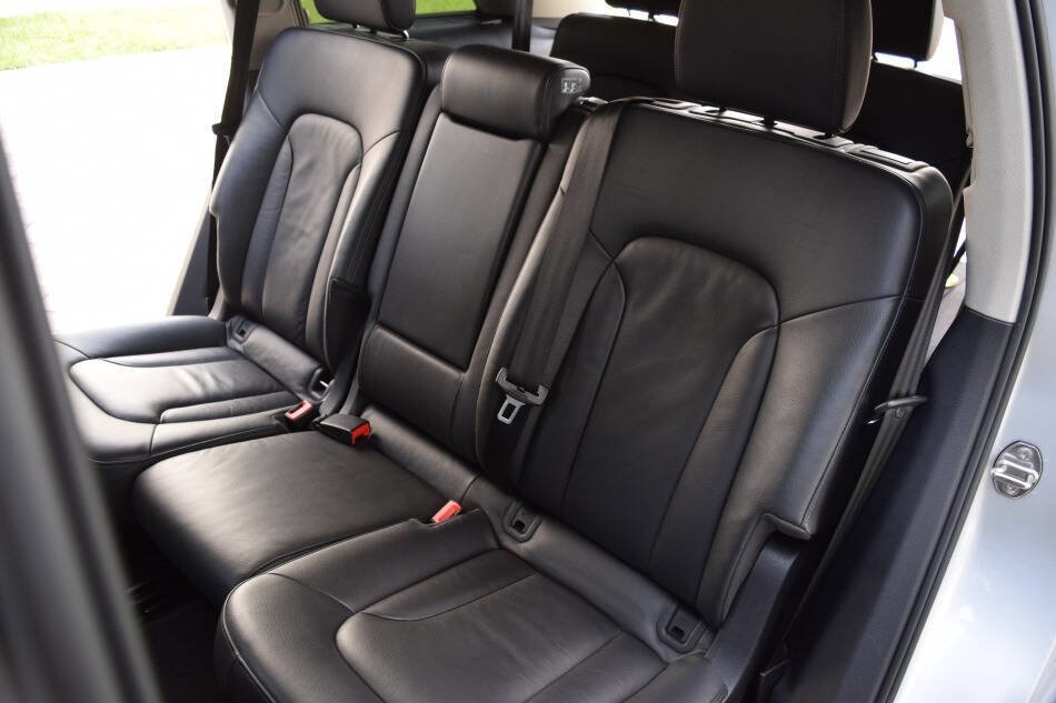 Used 2013 Audi Q7 TDI Premium Plus AWD/4WD image 42