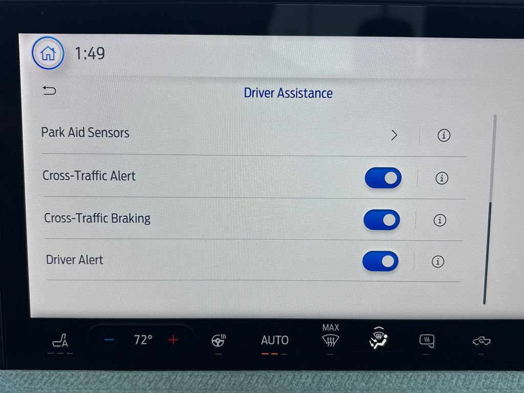 New 2026 Ford Maverick XLT w/ Equipment Group 301A AWD/4WD image 8