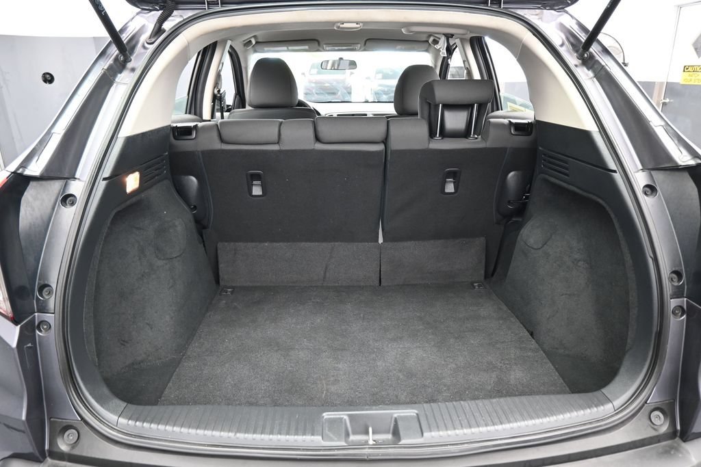 Used 2020 Honda HR-V LX image 30