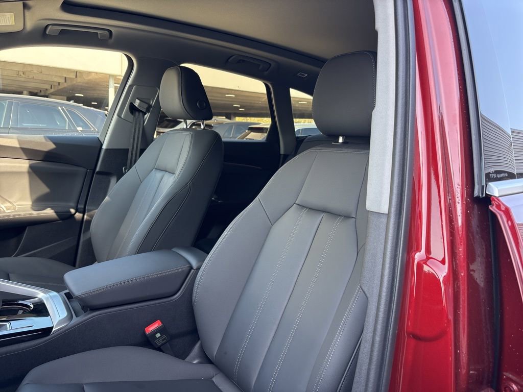 New 2025 Audi Q5 Premium Plus image 11