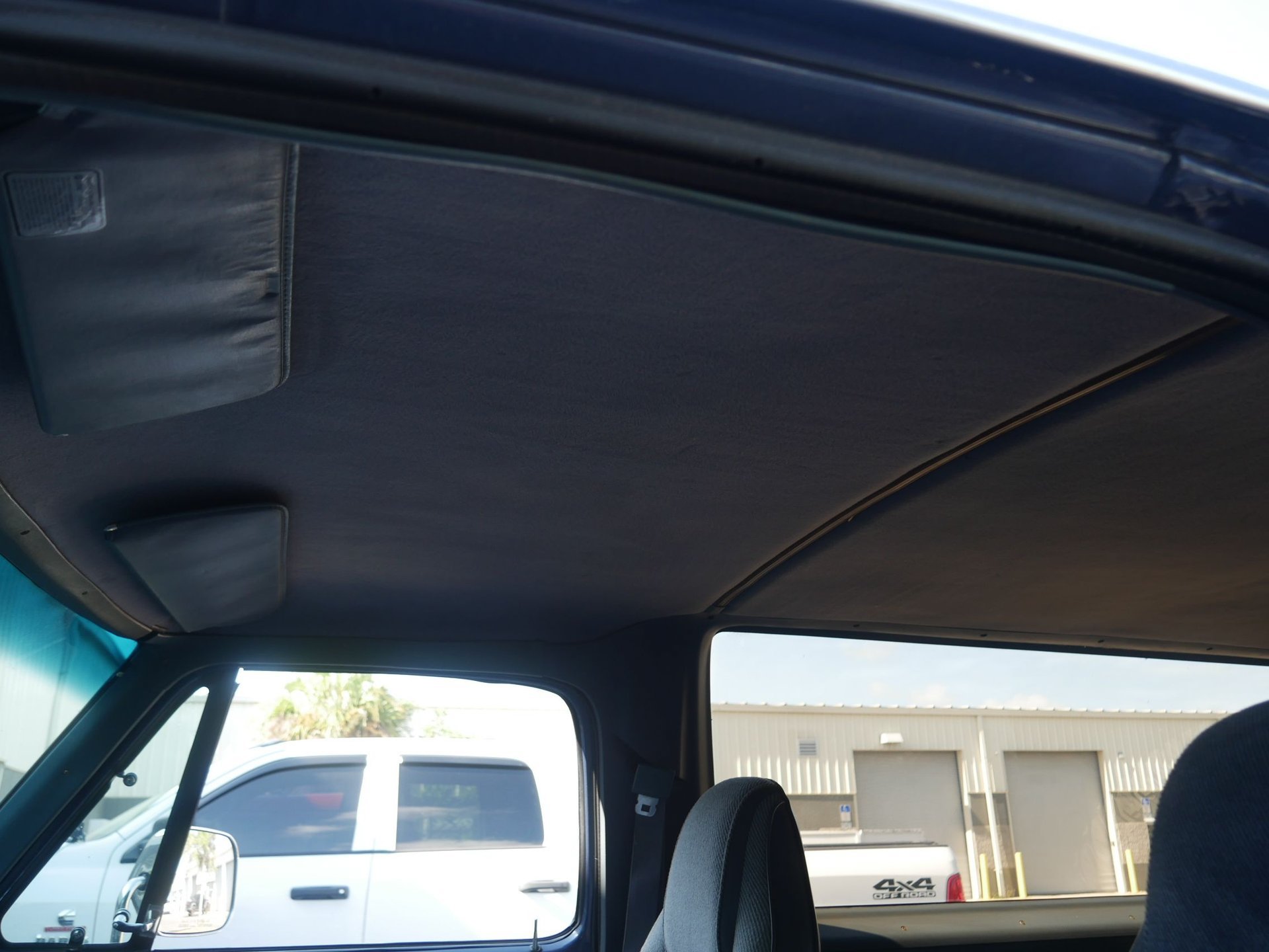 Used 1988 Dodge Ramcharger 4WD image 60