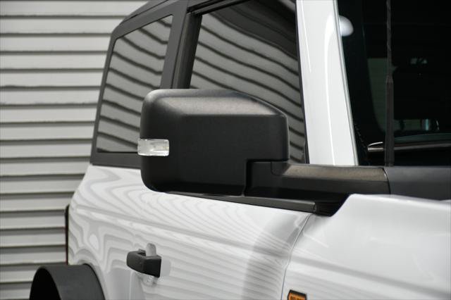 Used 2023 Ford Bronco Badlands w/ Sasquatch Package AWD/4WD image 17
