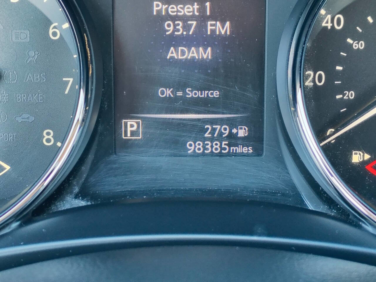 Used 2018 Nissan Rogue Sport SV w/ SV Technology Package image 17