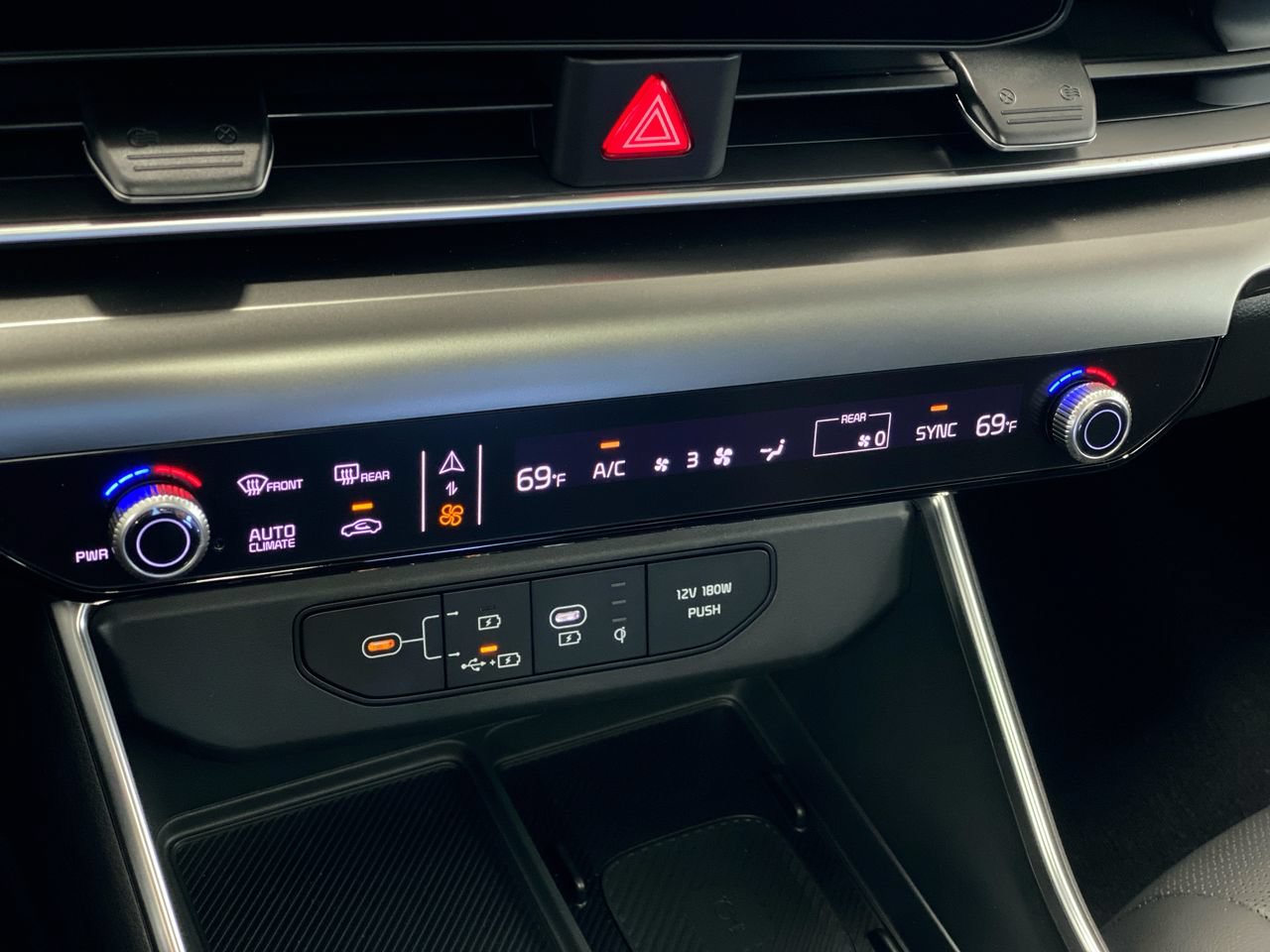 New 2026 Kia Carnival SX Prestige FWD image 24