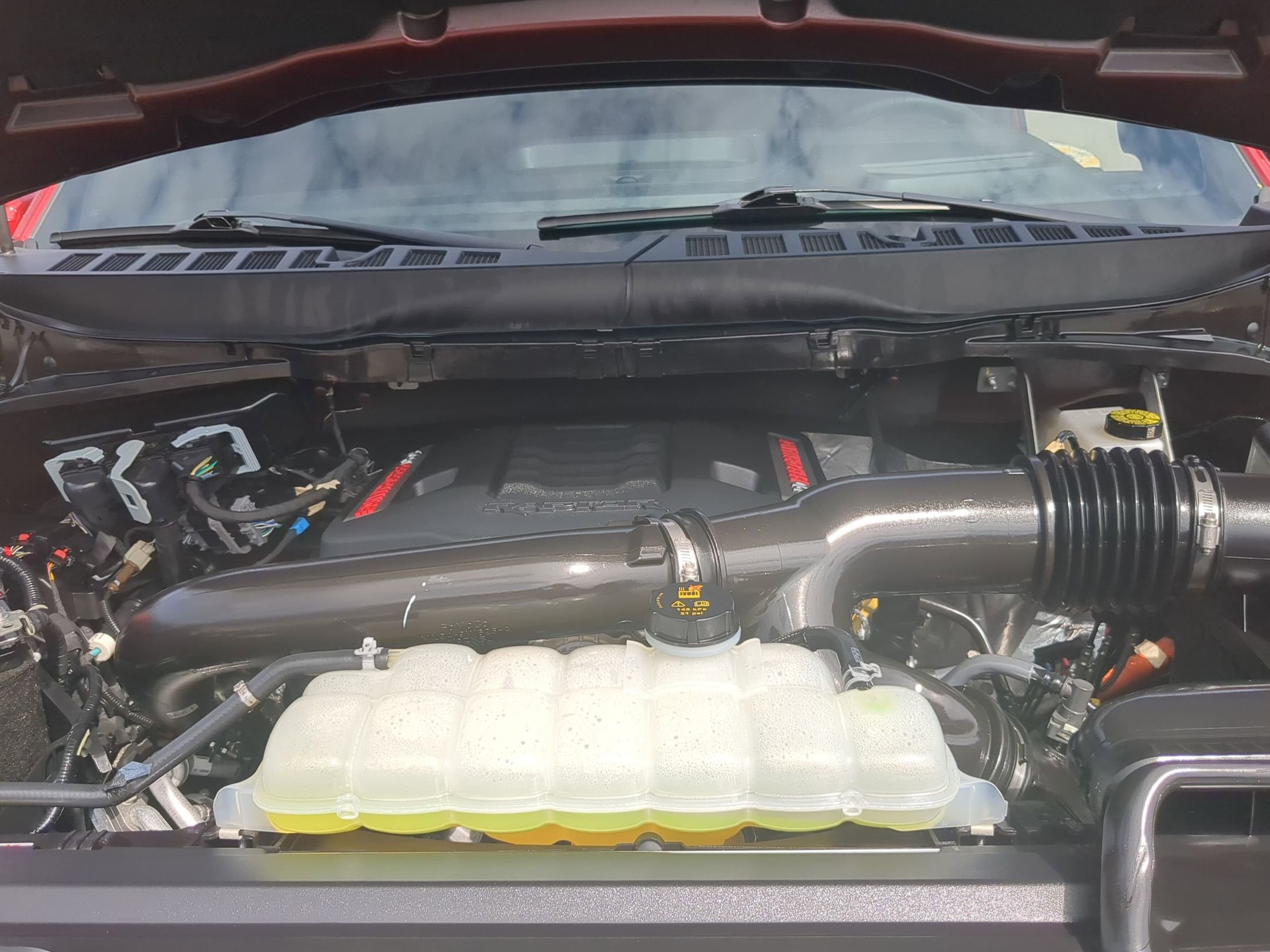 Used 2025 Ford F150 Raptor image 32