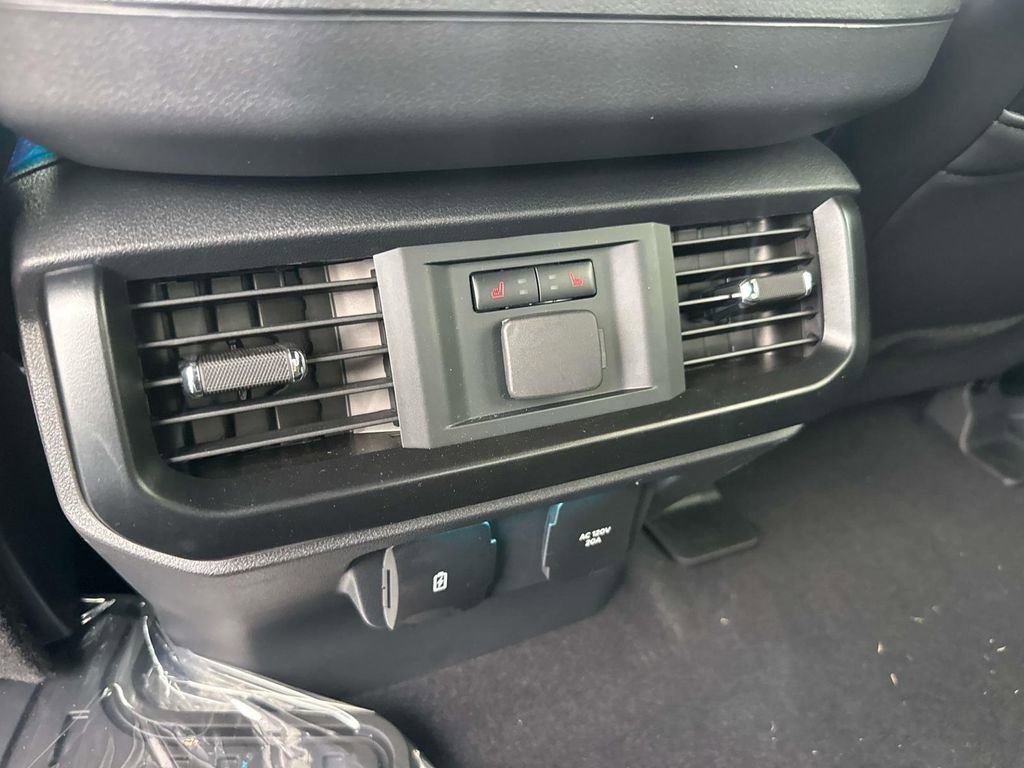 Certified 2025 Ford F150 Raptor image 13