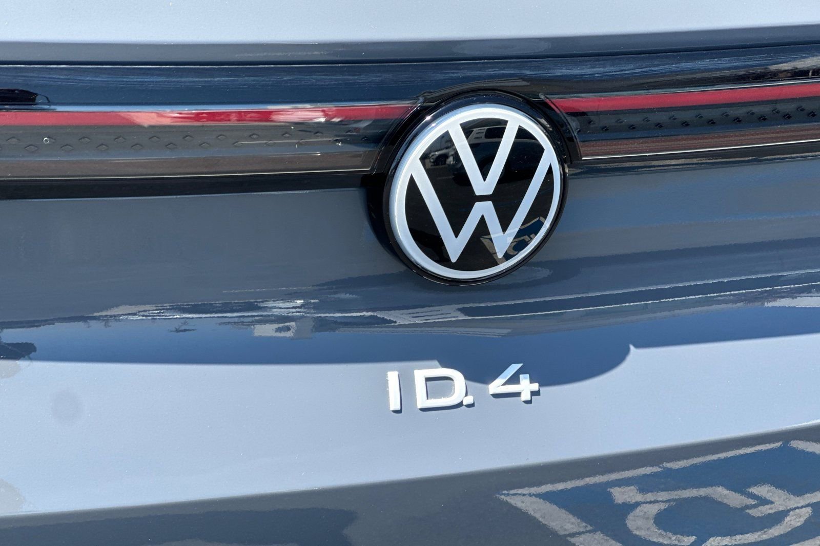 Used 2023 Volkswagen ID.4 Pro S RWD image 28