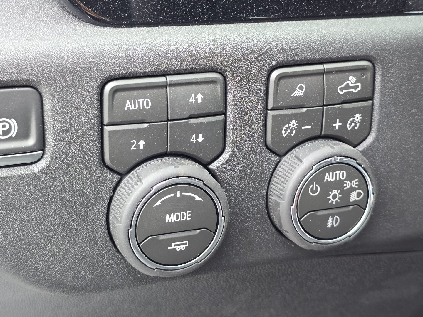 New 2026 Chevrolet Silverado 1500 RST w/ RST All Star Premium Package AWD/4WD image 7