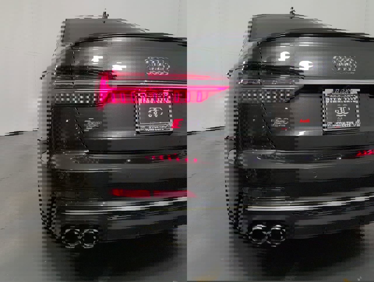 Used 2020 Audi S6 Premium Plus image 26