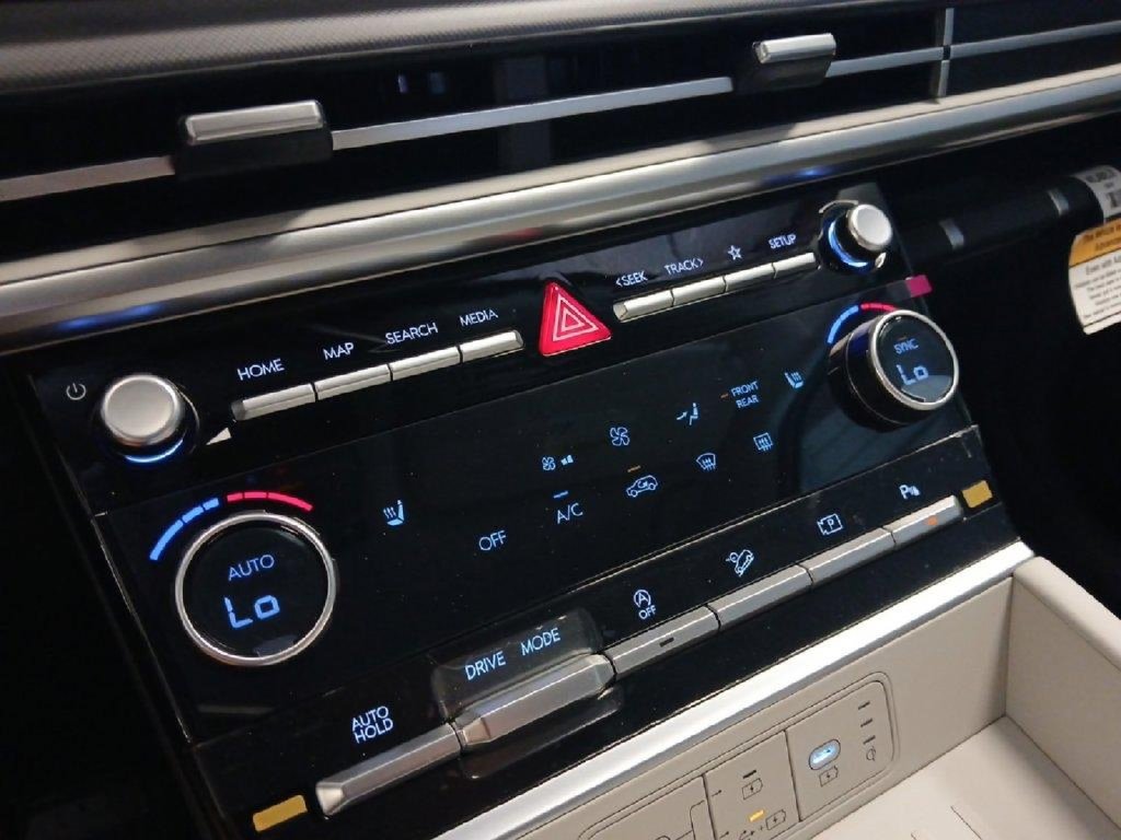 New 2026 Hyundai Santa Fe SEL FWD image 19
