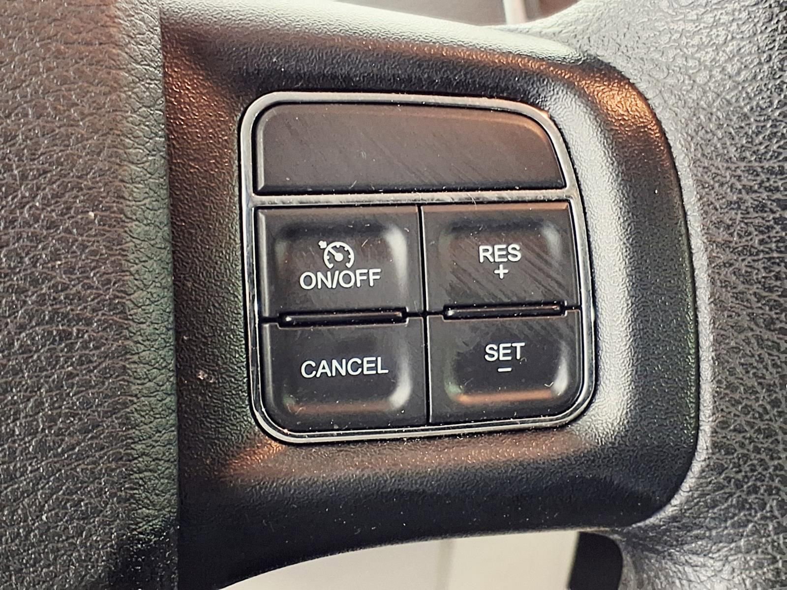 Used 2020 Dodge Grand Caravan SE image 20