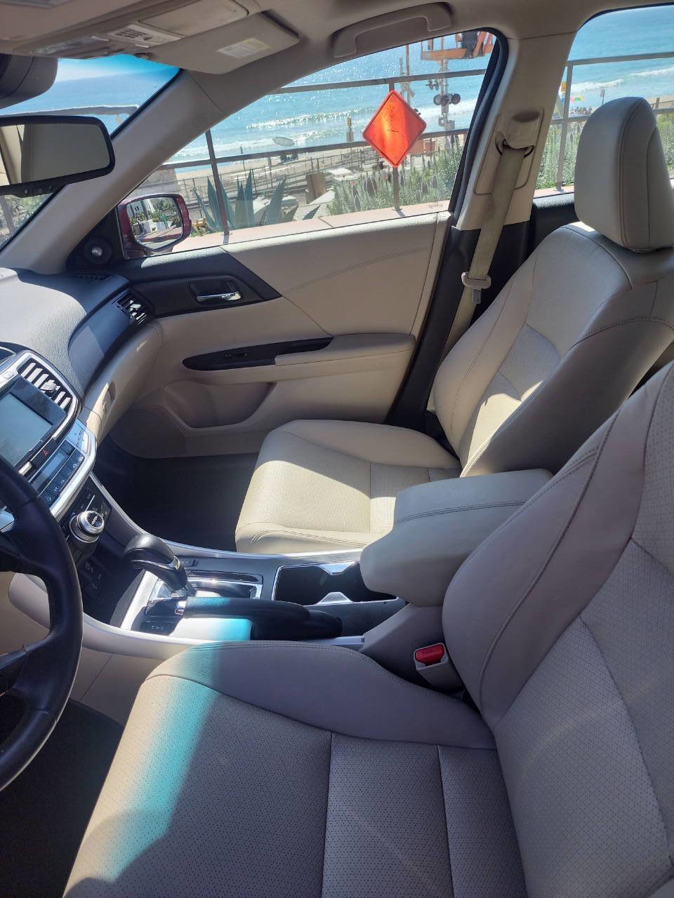 Used 2013 Honda Accord EX-L image 10