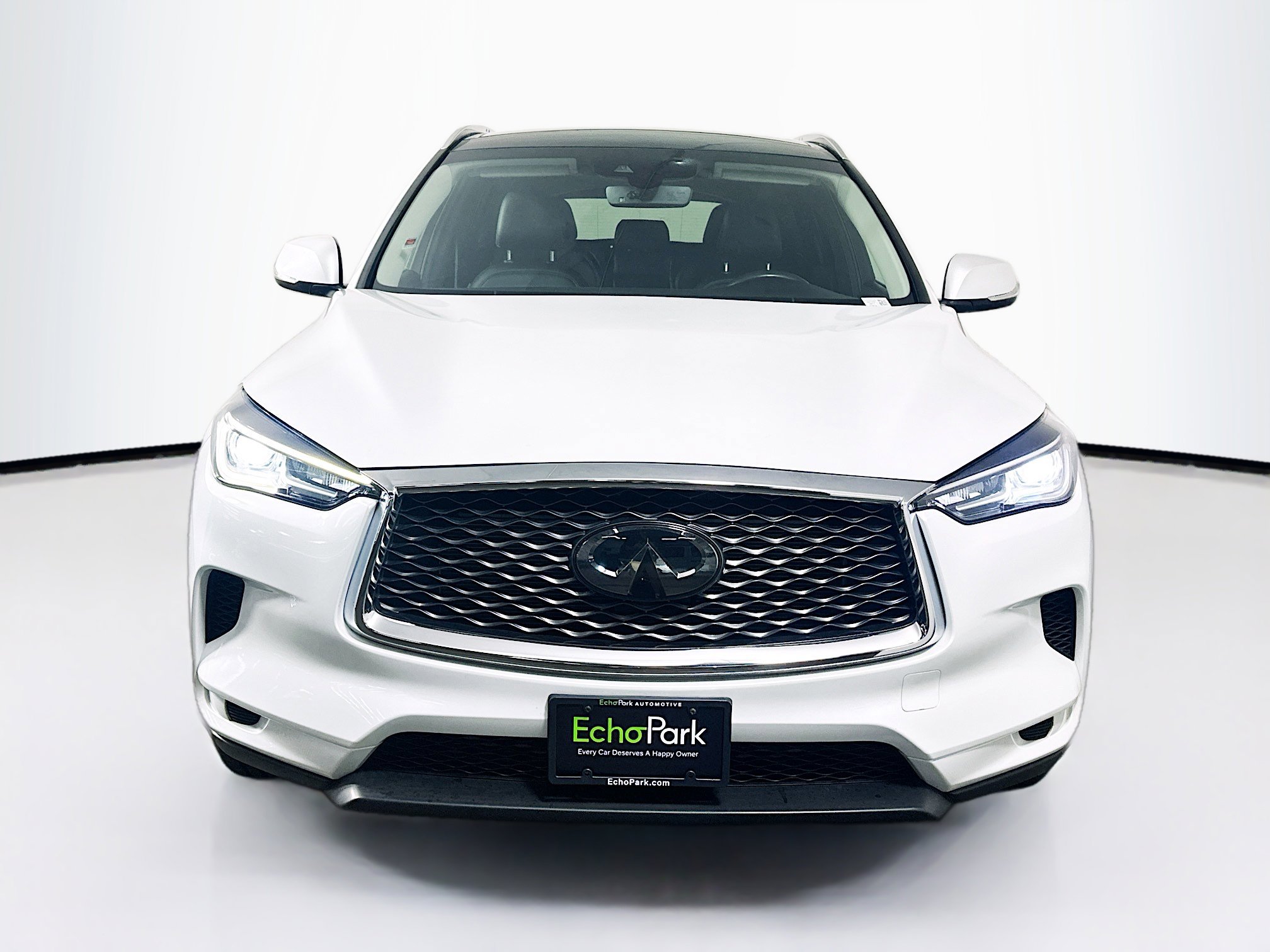 Used 2023 INFINITI QX50 Luxe image 2