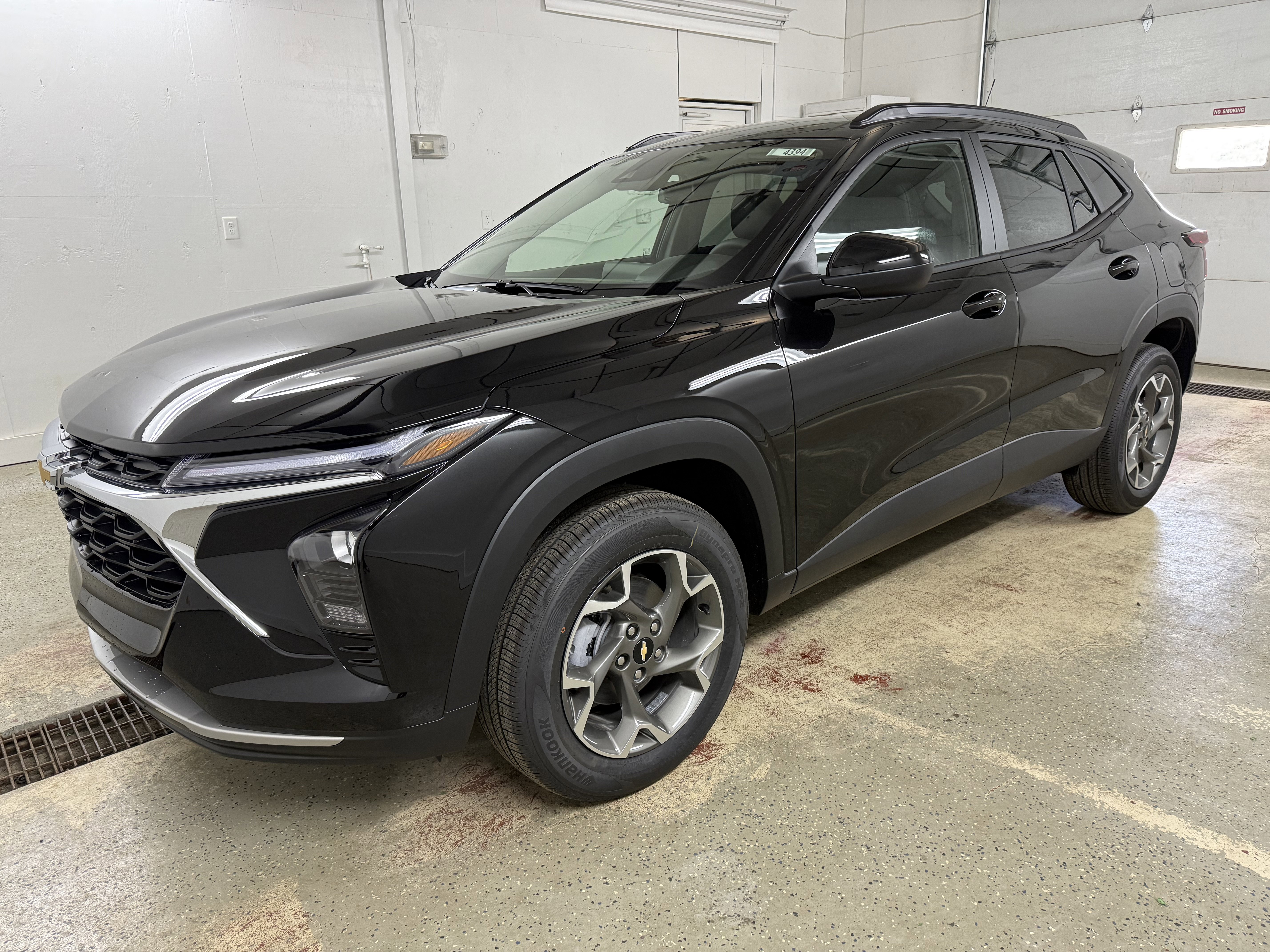 New 2025 Chevrolet Trax LT w/ Driver Confidence Package image 3