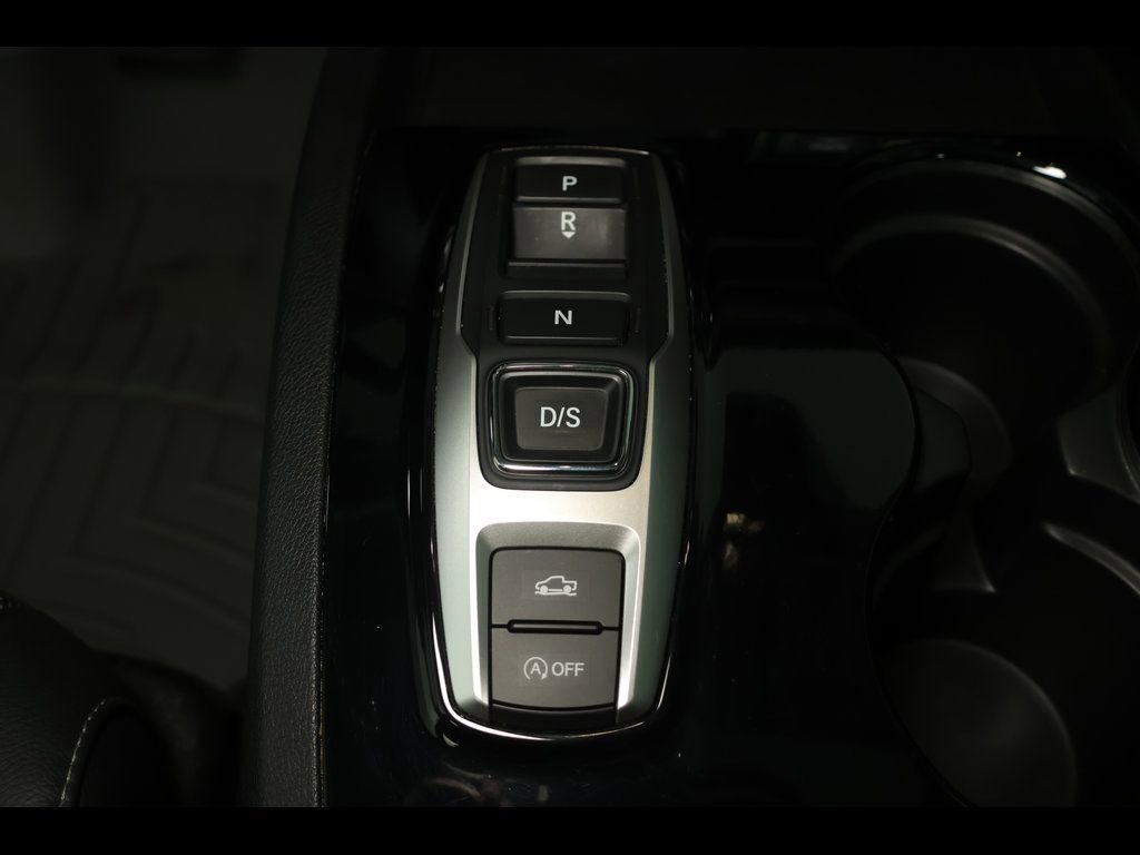 Used 2020 Honda Ridgeline RTL-E image 16