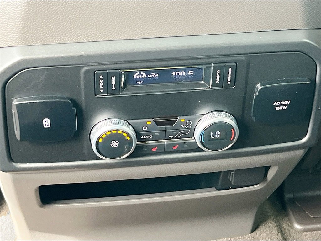 Used 2021 Ford Expedition Limited image 27