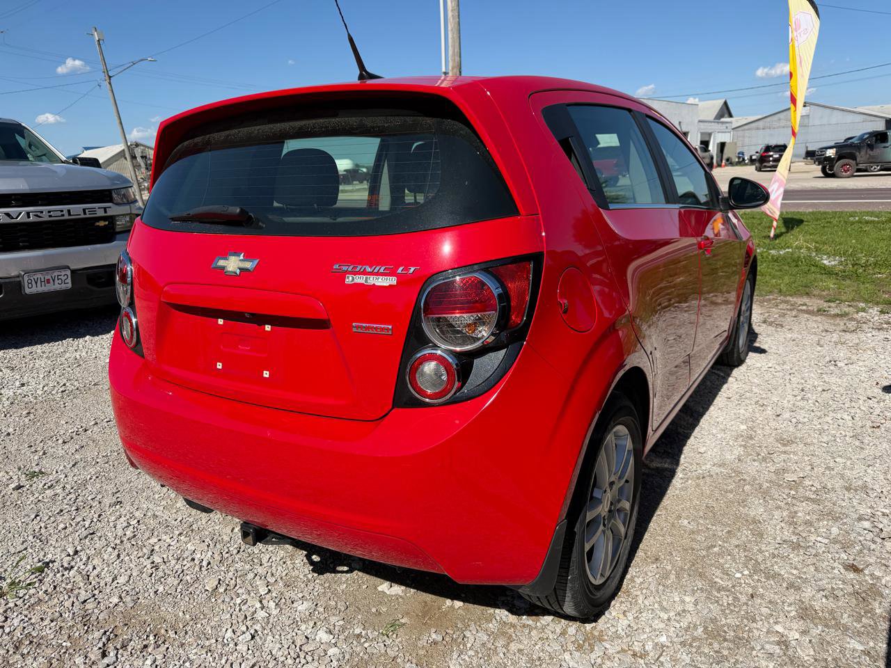 Used 2014 Chevrolet Sonic LT w/ Fun and Sun Package FWD image 3