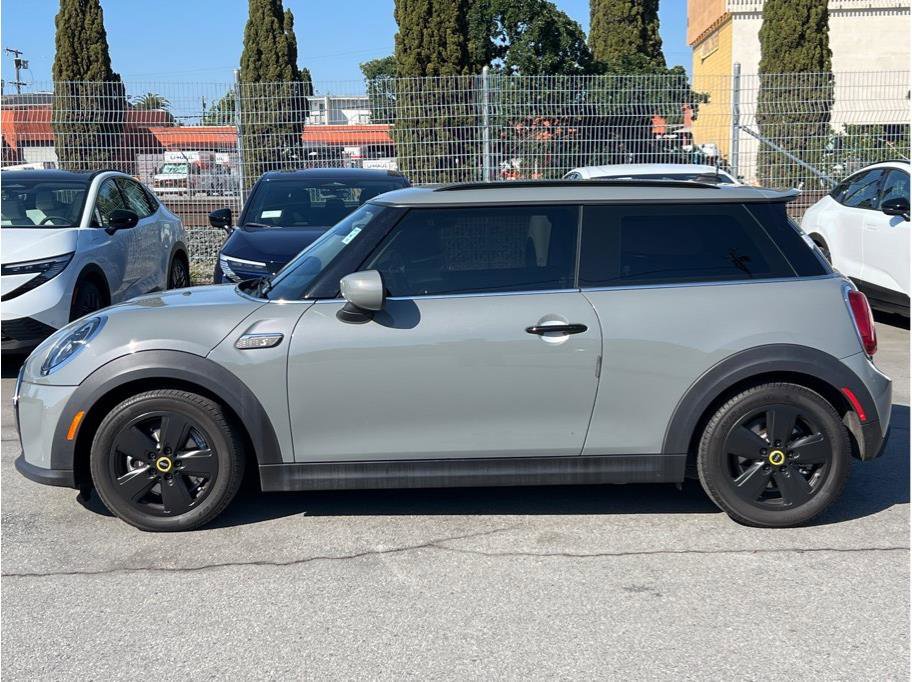 Used 2022 MINI Cooper SE FWD image 7