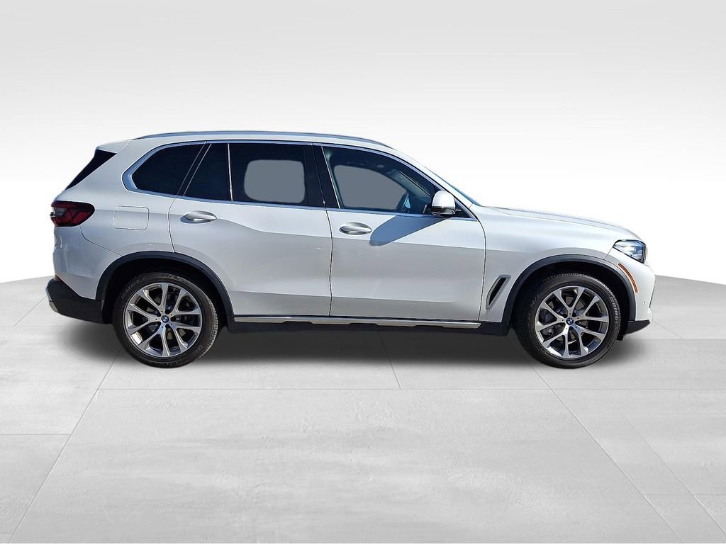 Used 2021 BMW X5 xDrive40i w/ Convenience Package AWD/4WD image 7