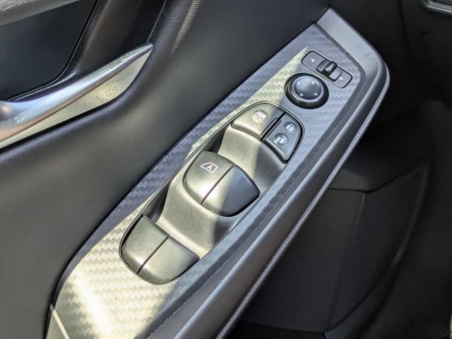 Used 2025 Nissan Sentra SV FWD image 23