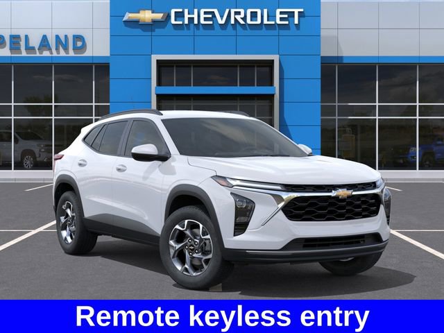 New 2026 Chevrolet Trax LT w/ Driver Confidence Package FWD image 8
