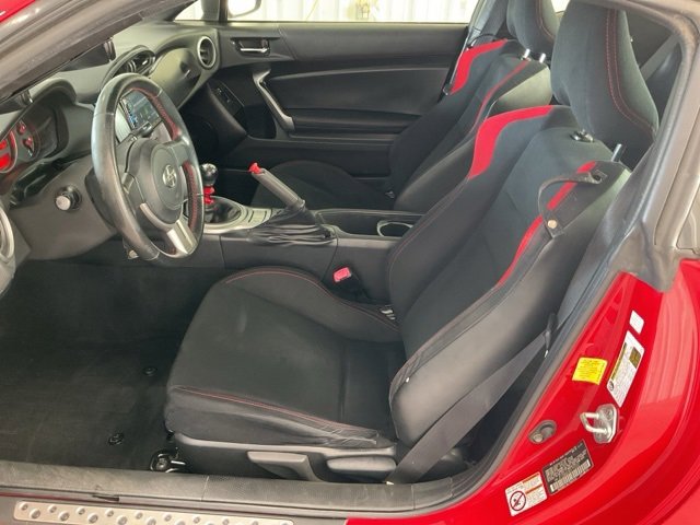 Used 2013 Scion FR-S image 3