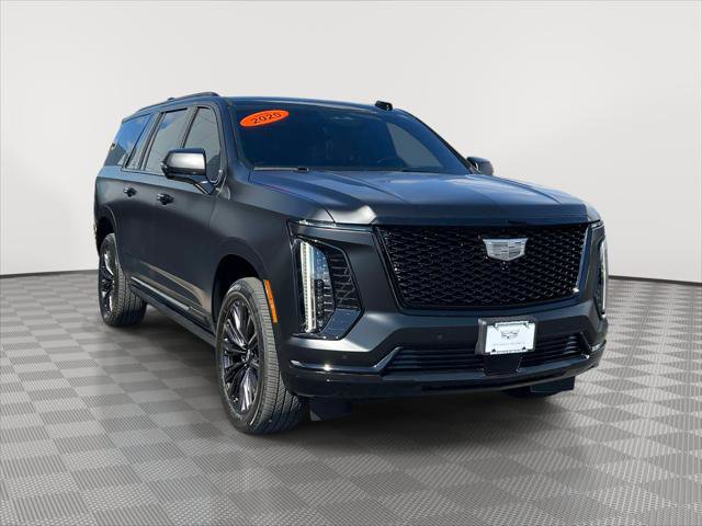 Used 2025 Cadillac Escalade ESV Sport w/ LPO, ONYX Package AWD/4WD image 1