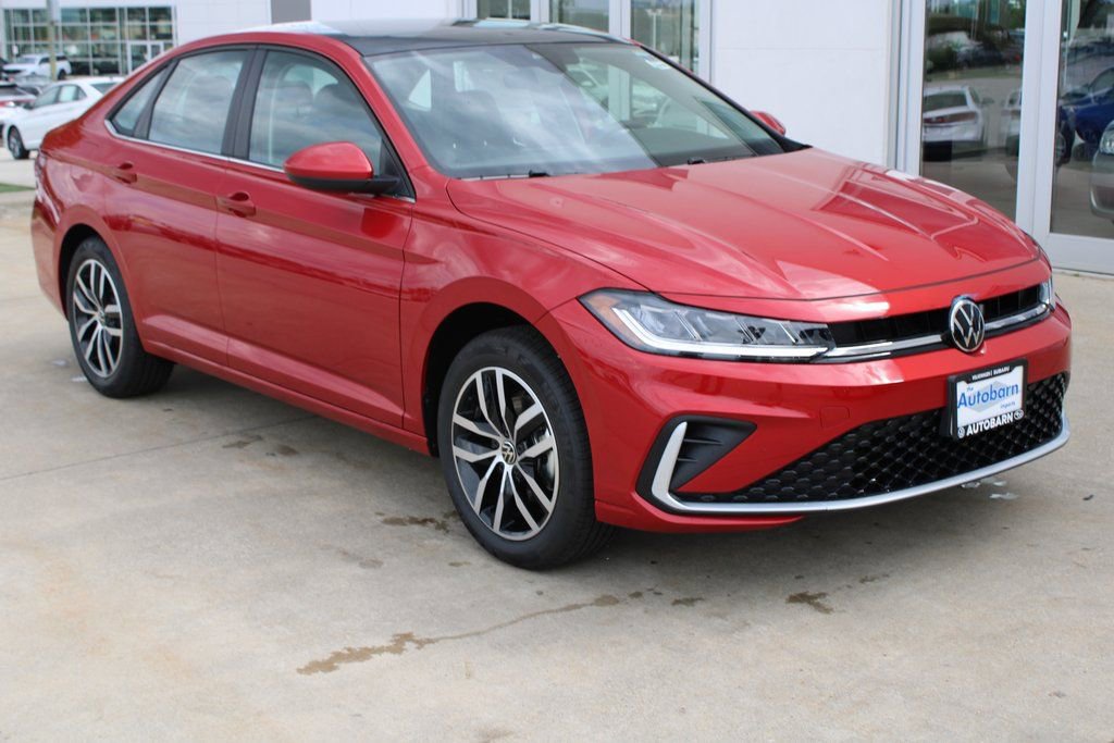 Certified 2025 Volkswagen Jetta SE FWD image 1