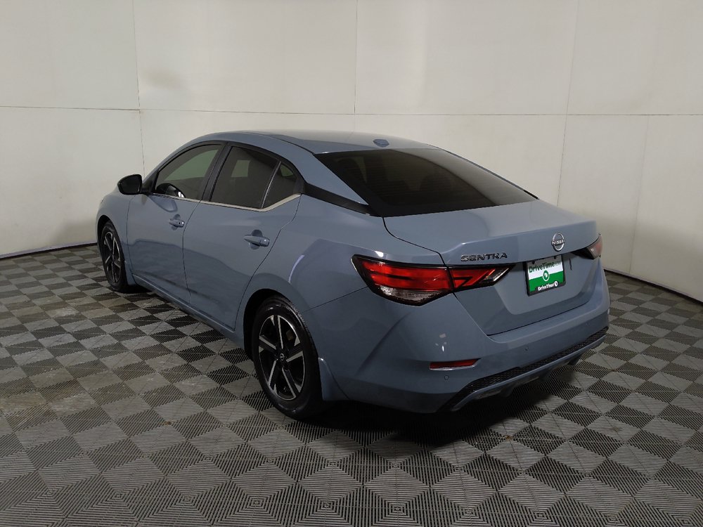 Used 2025 Nissan Sentra SV w/ All-Weather Package FWD image 5