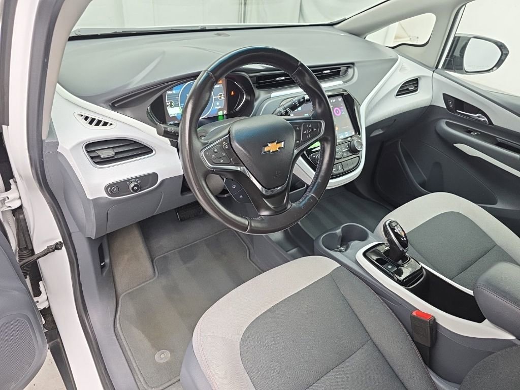Used 2020 Chevrolet Bolt LT FWD image 15
