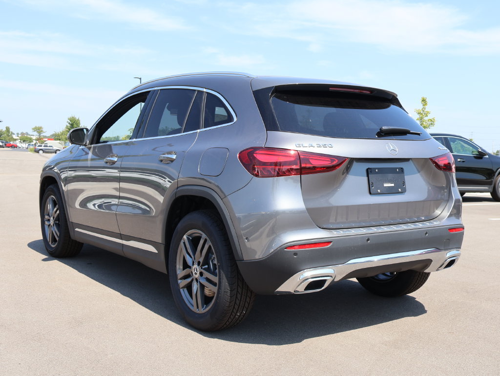 New 2026 Mercedes-Benz GLA 250 4MATIC image 4