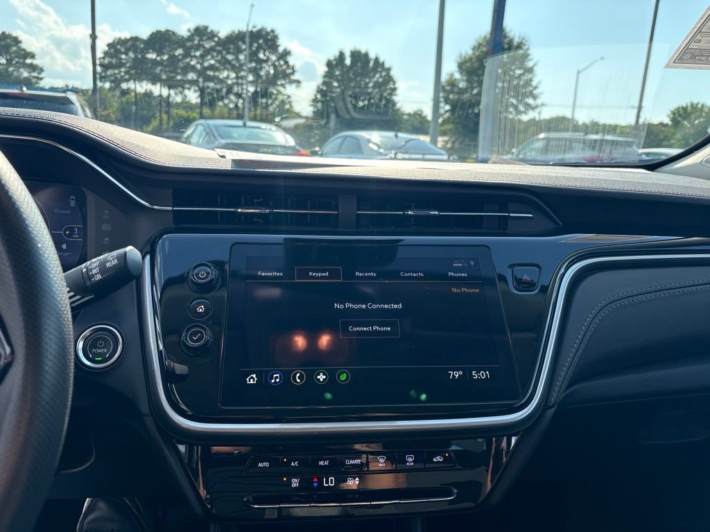 Used 2023 Chevrolet Bolt EUV LT FWD image 17