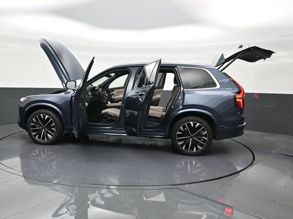 New 2026 Volvo XC90 B6 Plus w/ Protection Package Premier AWD/4WD image 31
